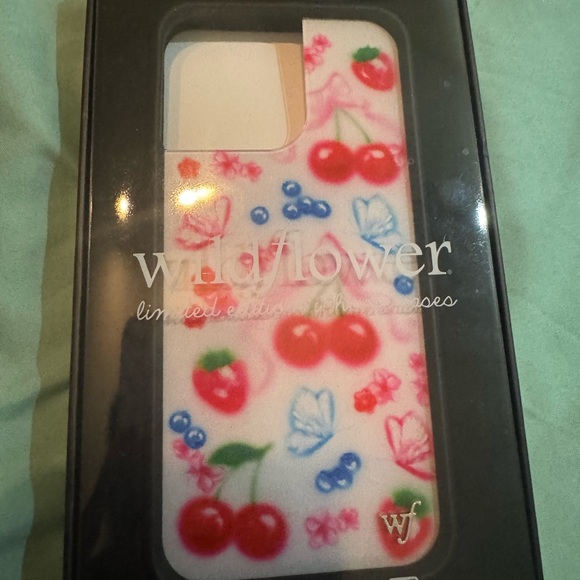 Wildflower iPhone 15 Pro Max (Sweet Cherries) - Picture 2 of 2